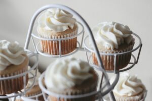 Honey Buttercream: Perfect For Cakes And More