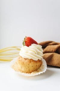 Buttercream Frosting- Rich and Creamy